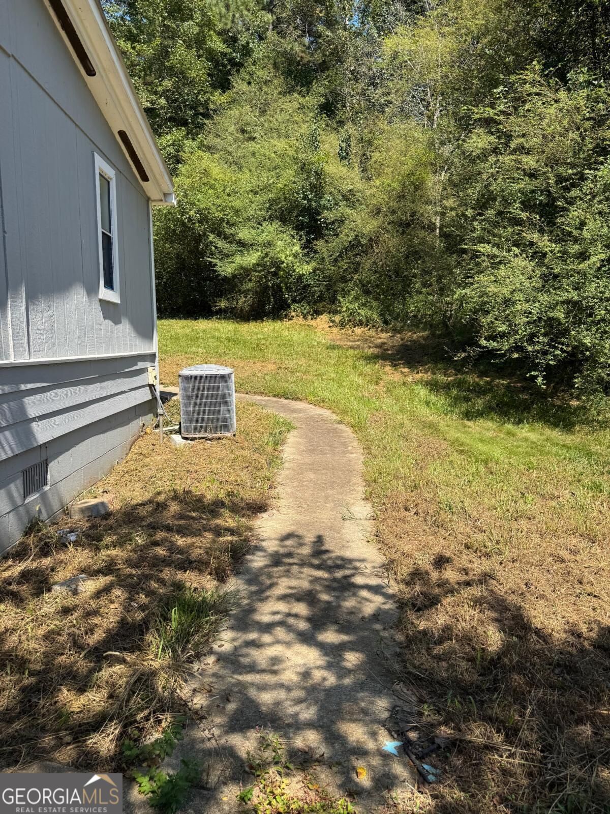 6204 River Run Circle Property Photo 3