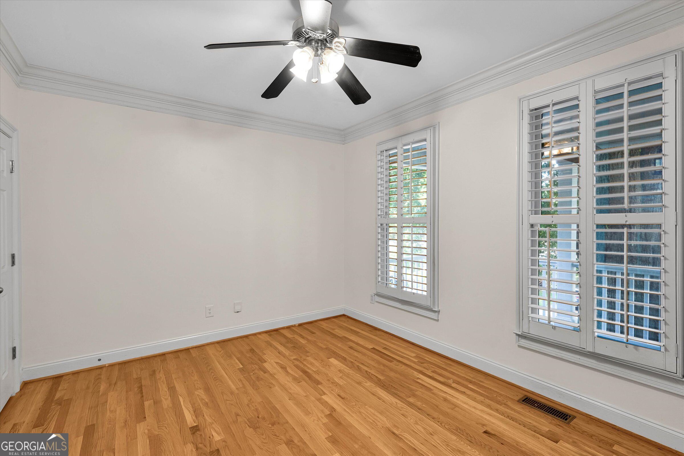 997 Longley Avenue Nw Property Photo 7