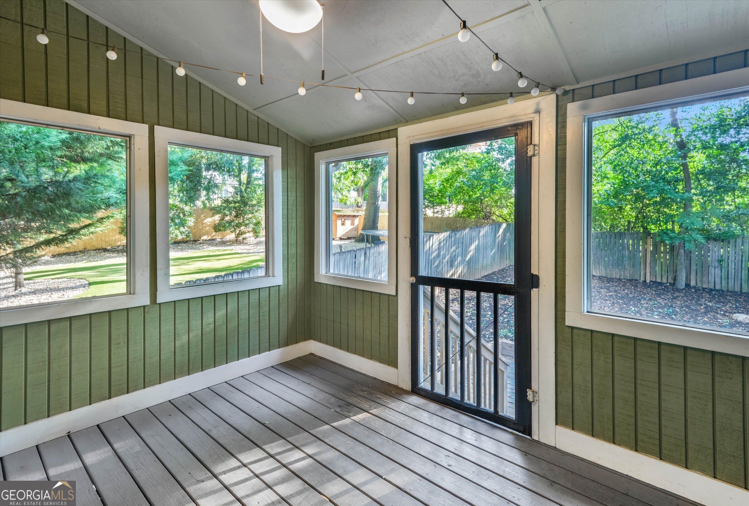 997 Longley Avenue Nw Property Photo 33