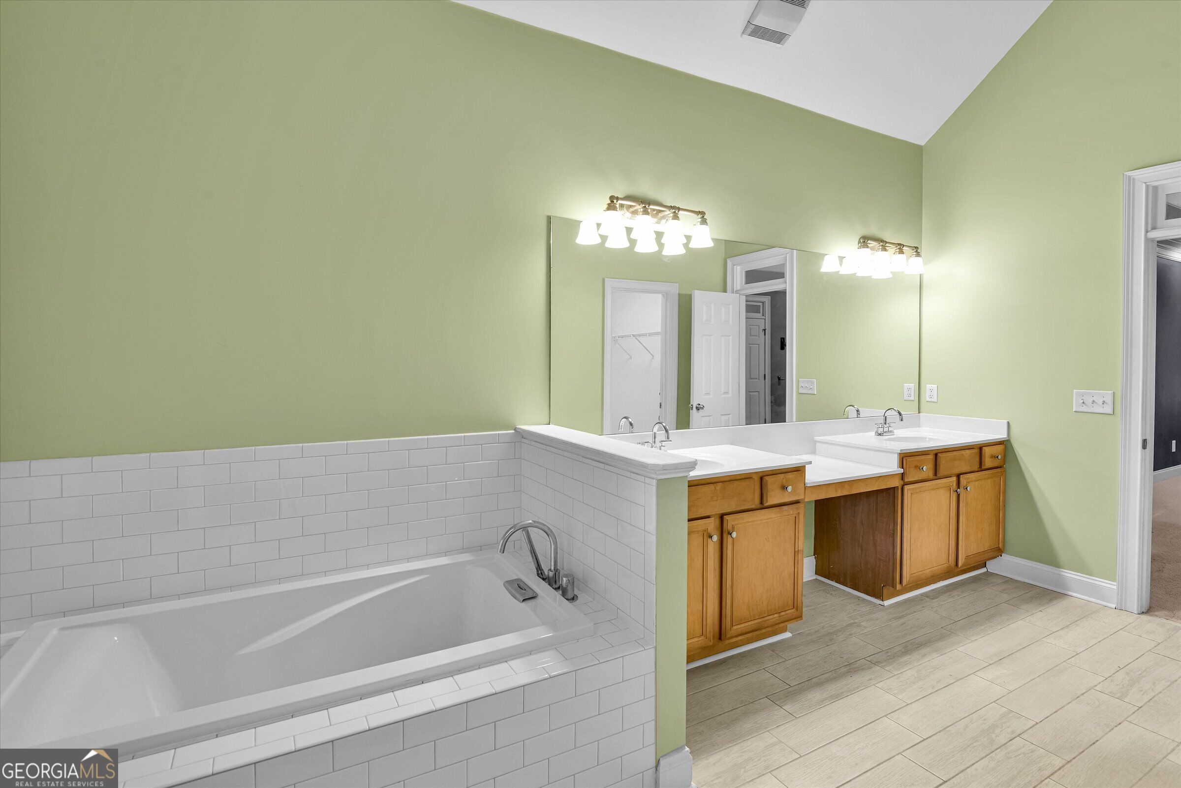 997 Longley Avenue Nw Property Photo 45