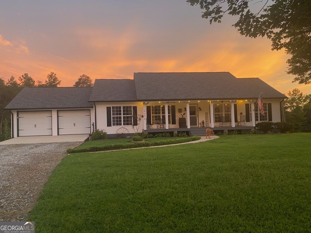 4264 Highway 105