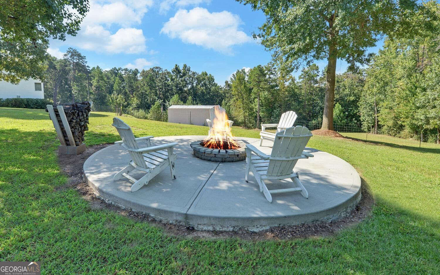 4264 Highway 105 Property Photo 6