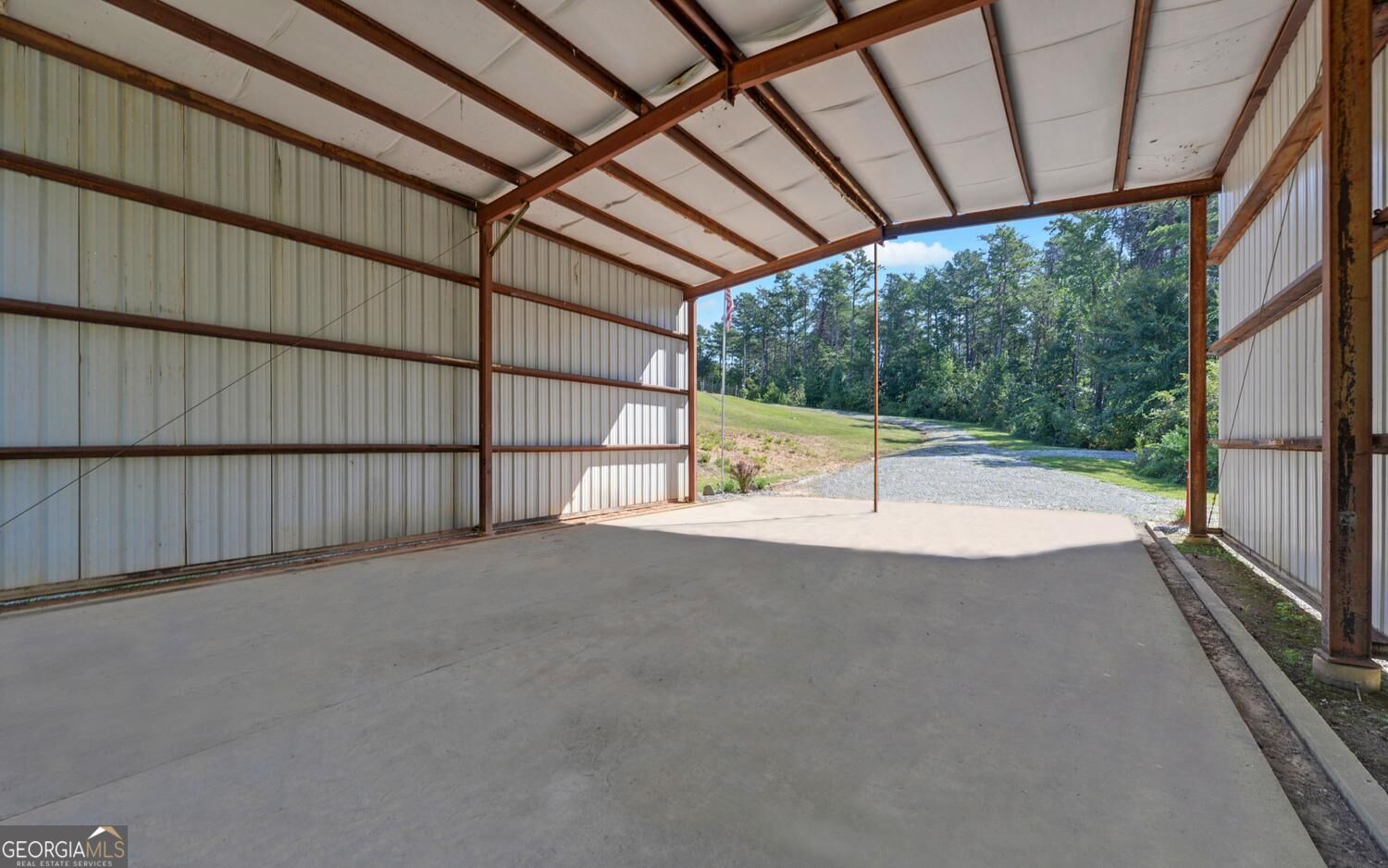 4264 Highway 105 Property Photo 10