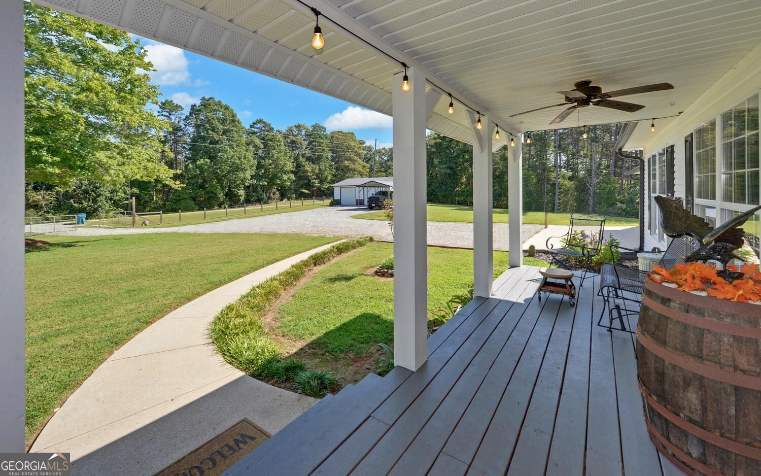 4264 Highway 105 Property Photo 32