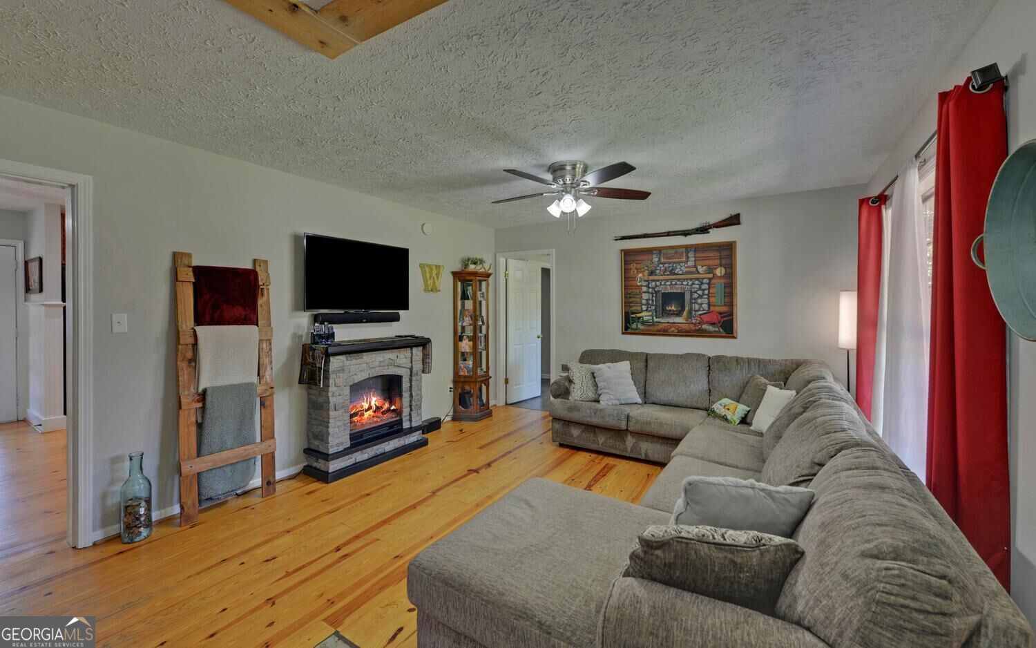 4264 Highway 105 Property Photo 33