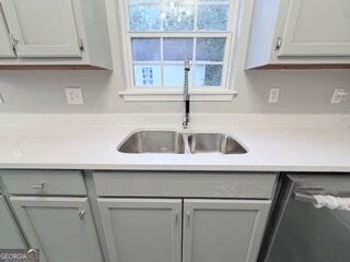 2125 Cedar Avenue Property Photo 6