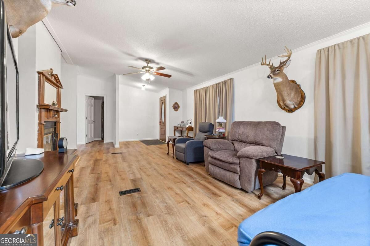 4597 Highway 334 Property Photo 6