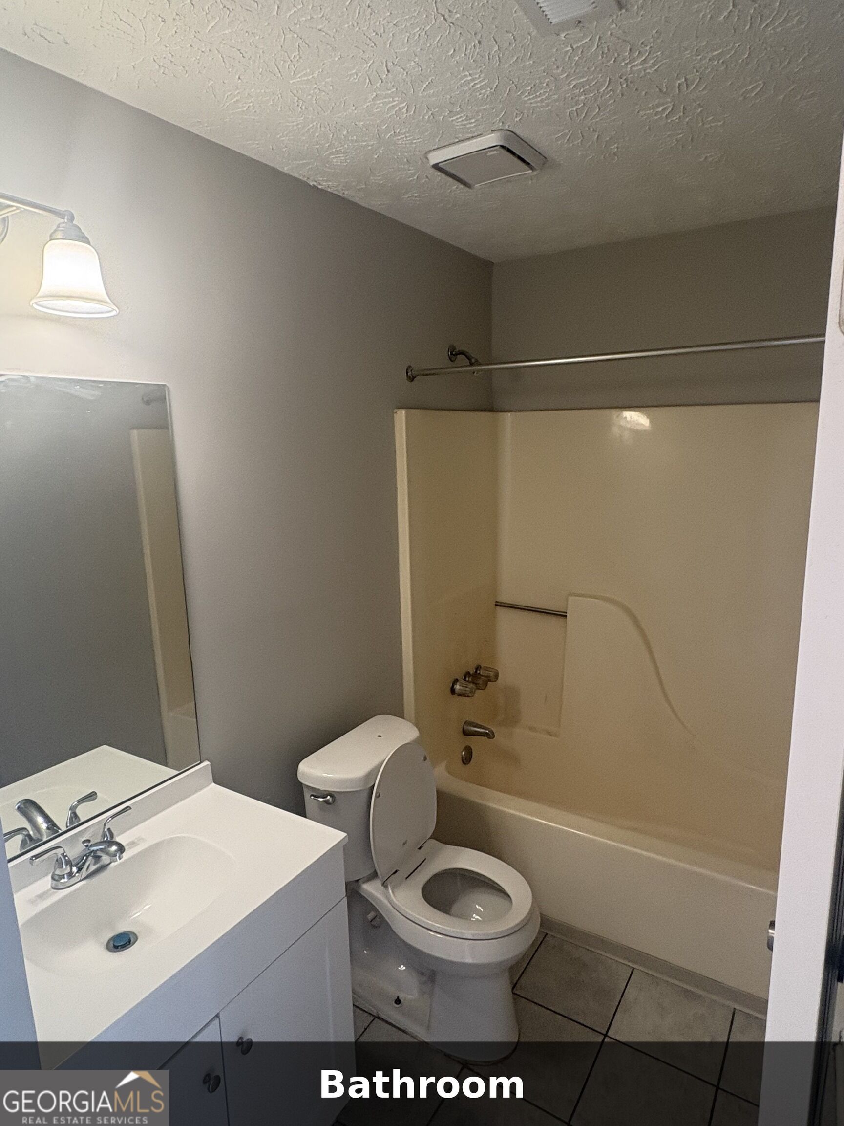 1119 Whisper Wind Drive Property Photo 13