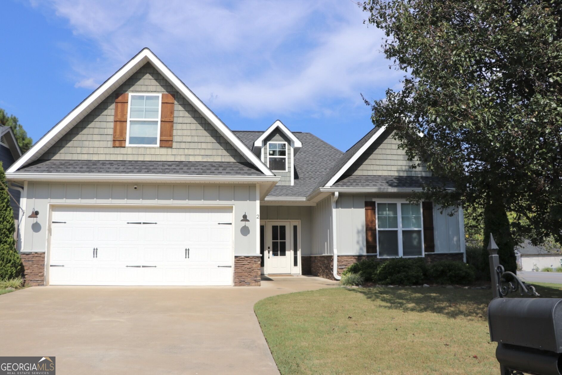 2 Keystone Lane Ne Property Photo 3