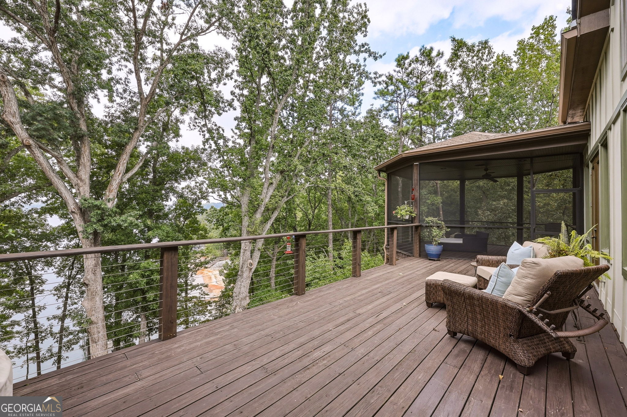 5628 Nags Head Circle Property Photo 3