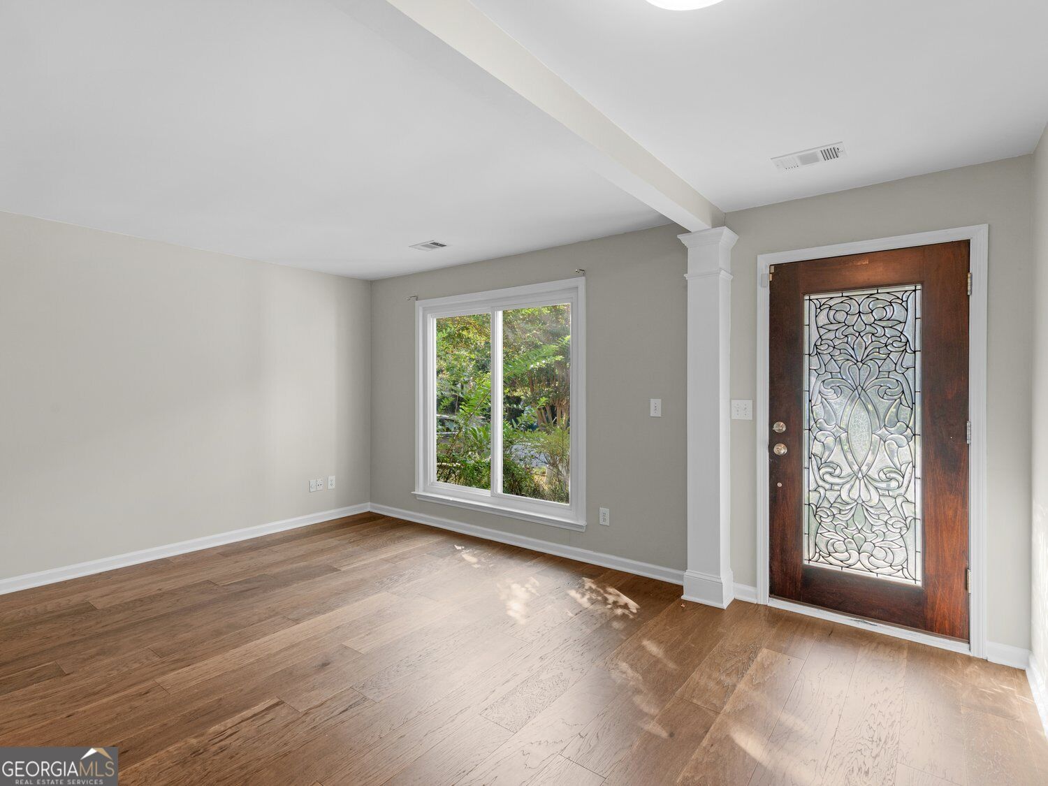 604 Lullingstone Drive Se Property Photo 7