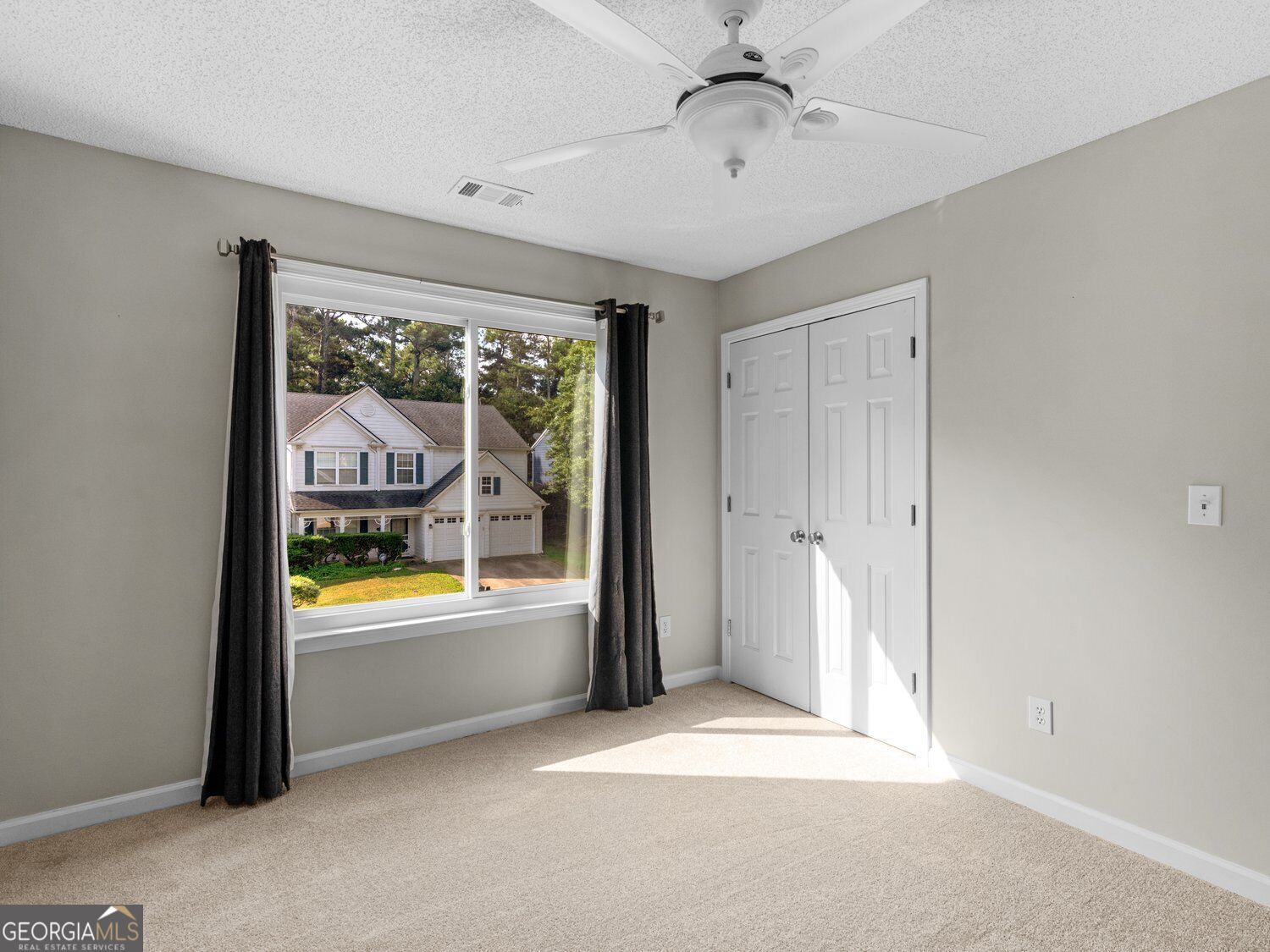 604 Lullingstone Drive Se Property Photo 14