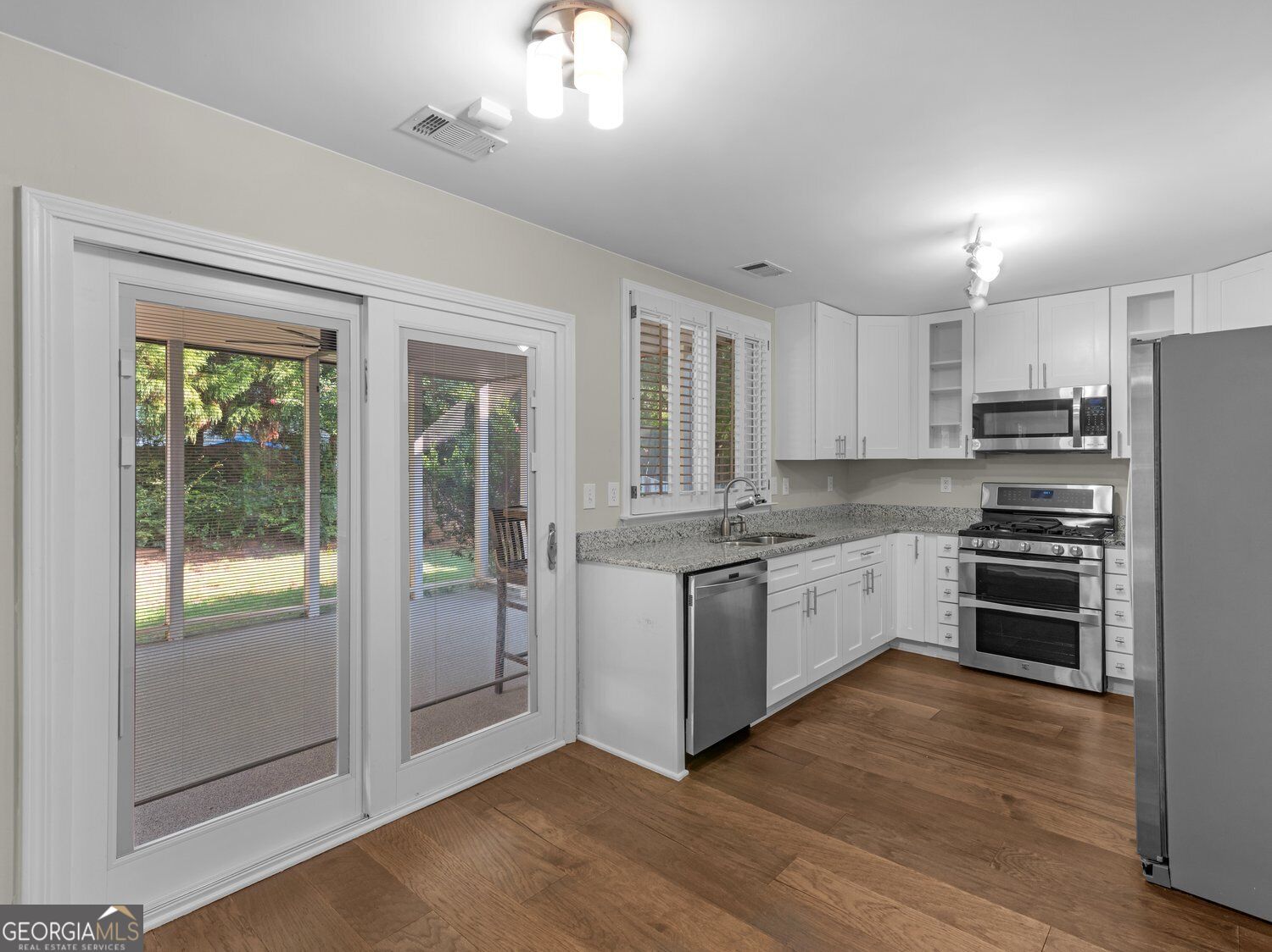 604 Lullingstone Drive Se Property Photo 25
