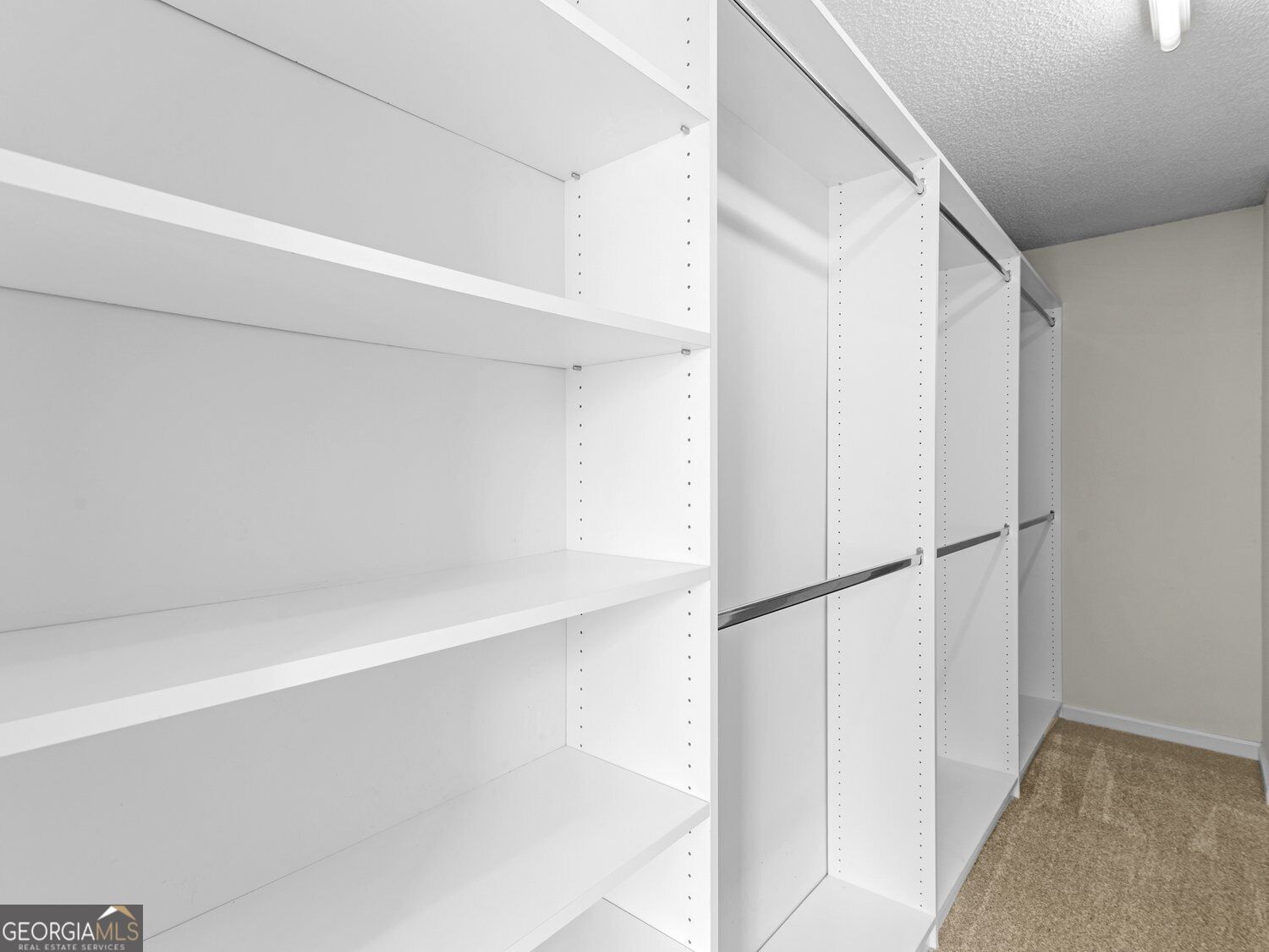 604 Lullingstone Drive Se Property Photo 38