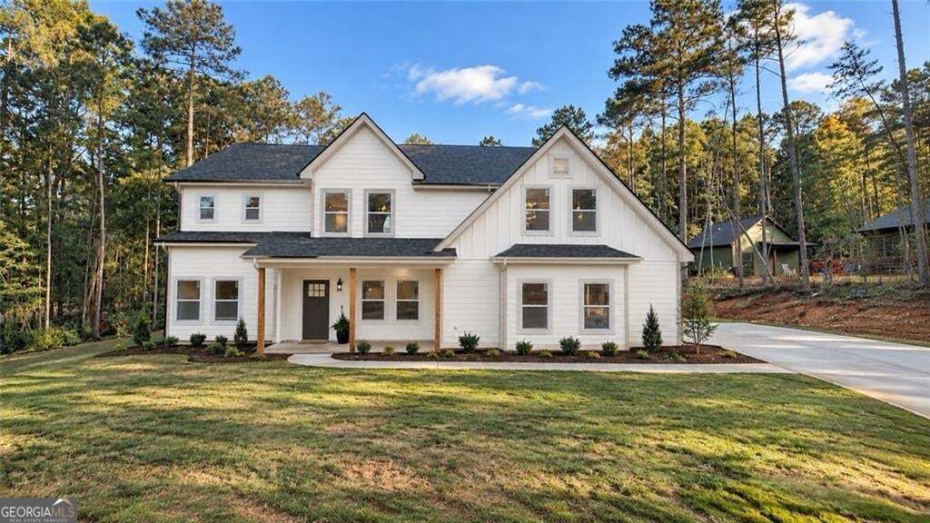 7967 Post Road Property Photo 2