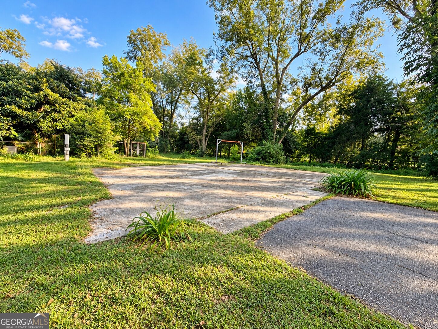 2220 Liberty Expressway Se Property Photo 12