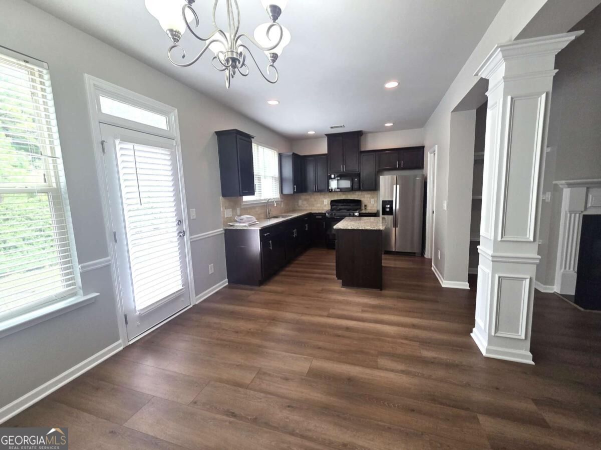 2716 Sardis Chase Court Property Photo 4