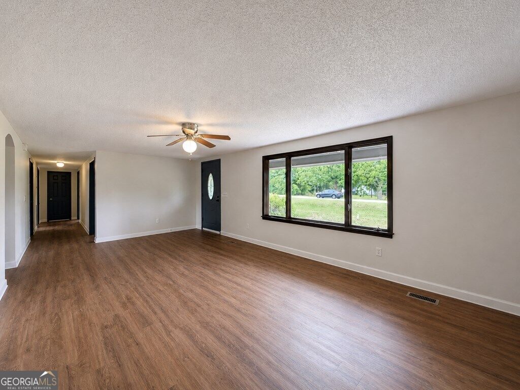 1604 S 11th Street Property Photo 10