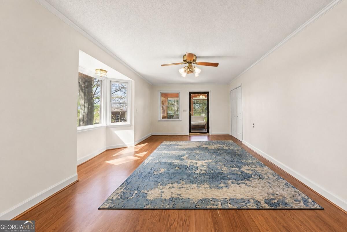1641 Flat Rock Road Property Photo 11