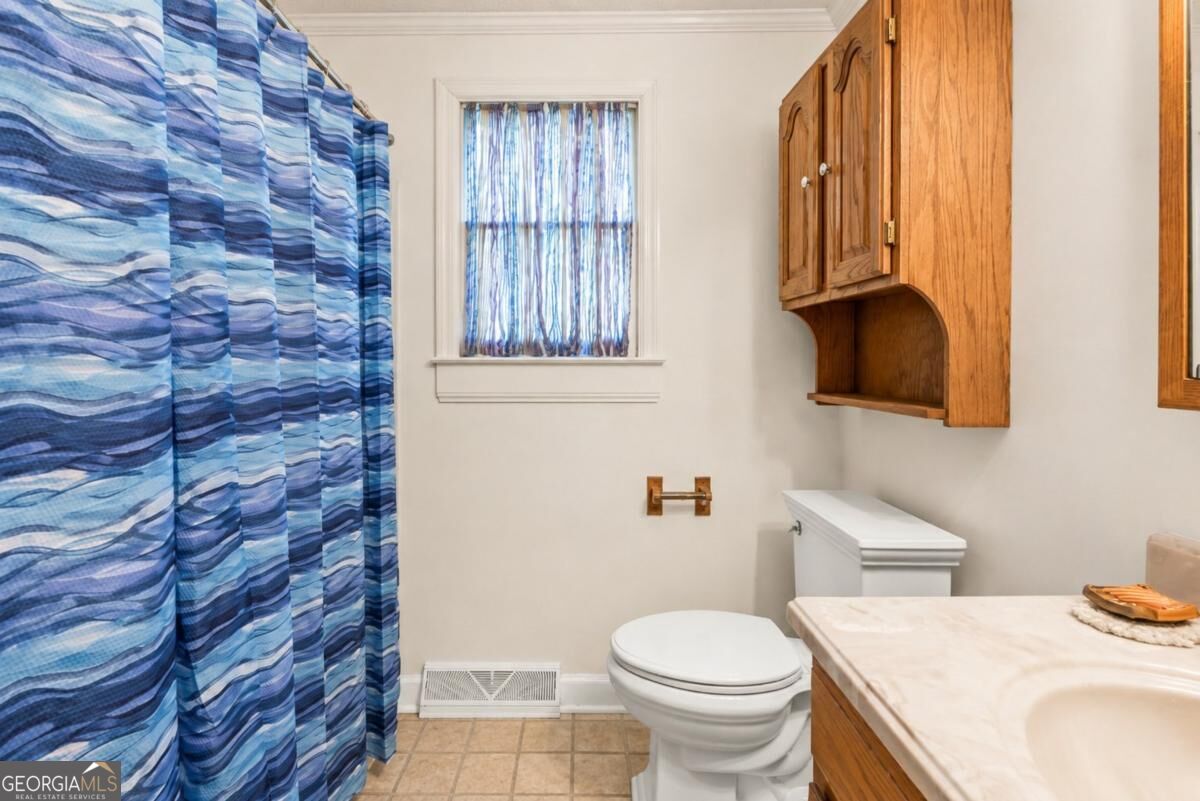 1641 Flat Rock Road Property Photo 14