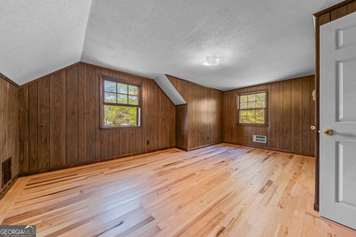 1641 Flat Rock Road Property Photo 18