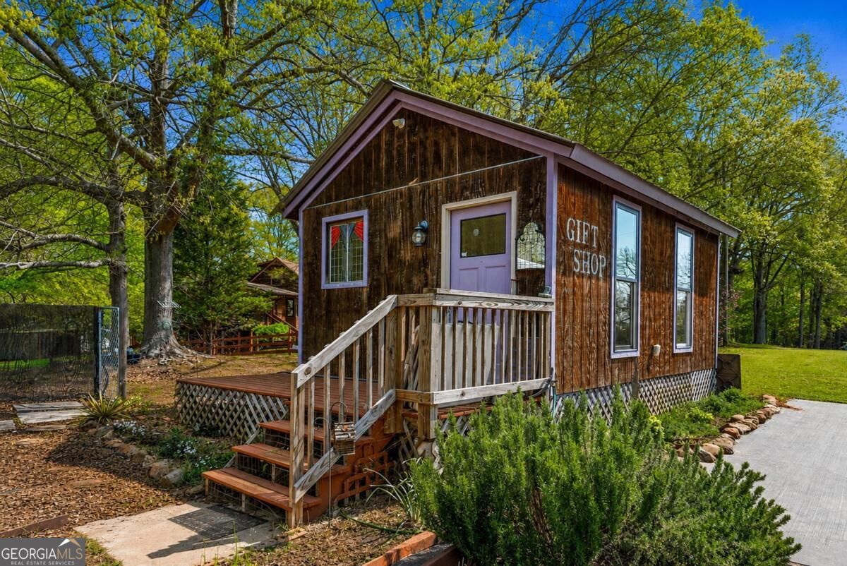 1641 Flat Rock Road Property Photo 23