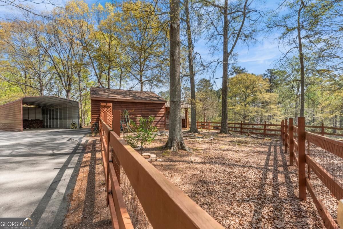 1641 Flat Rock Road Property Photo 33