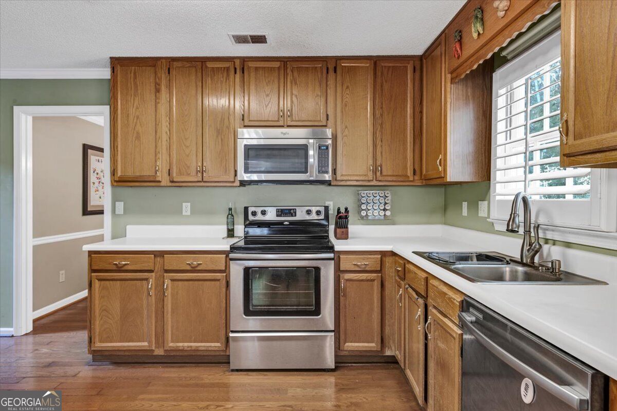 3012 Tallowood Drive Nw Property Photo 15