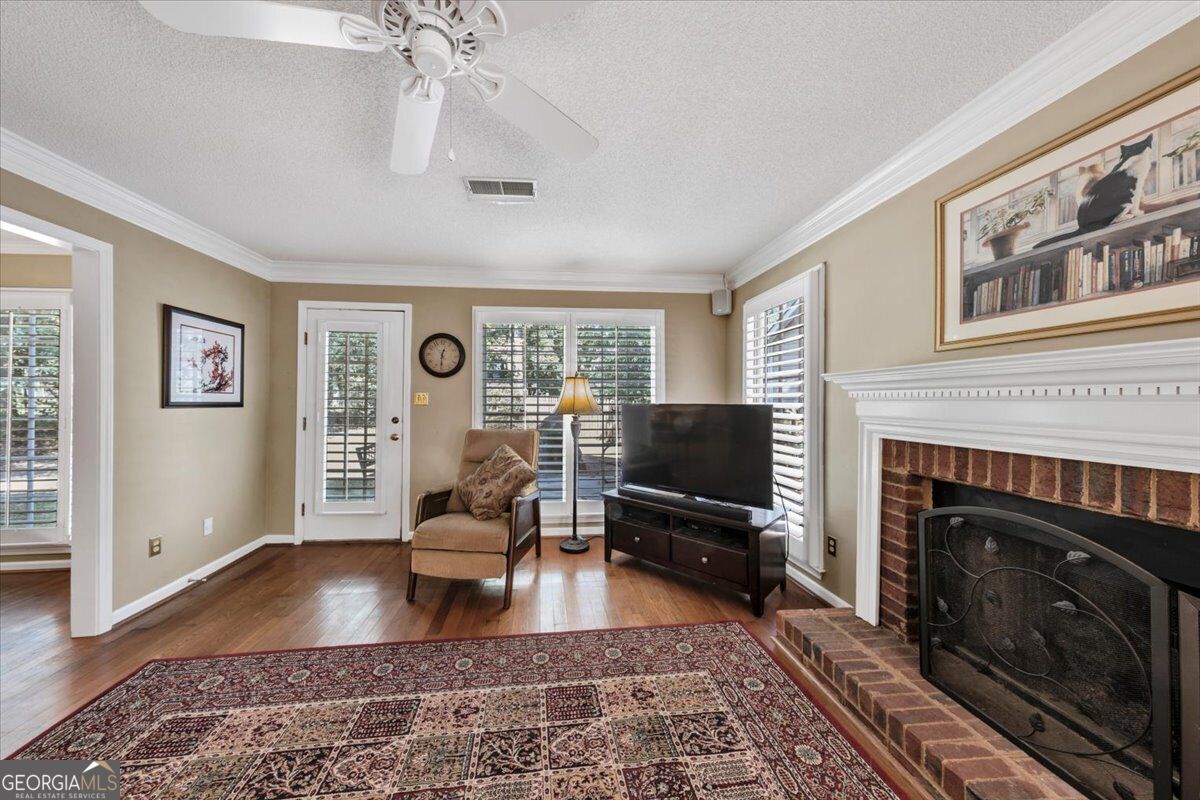 3012 Tallowood Drive Nw Property Photo 20
