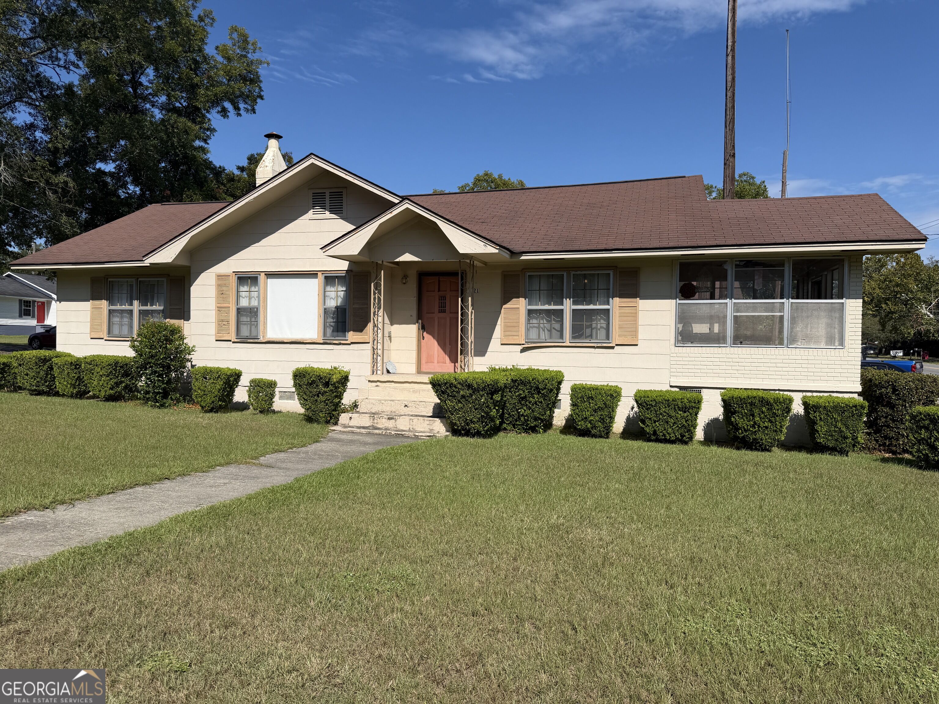 5521 Anson Avenue Property Photo 2