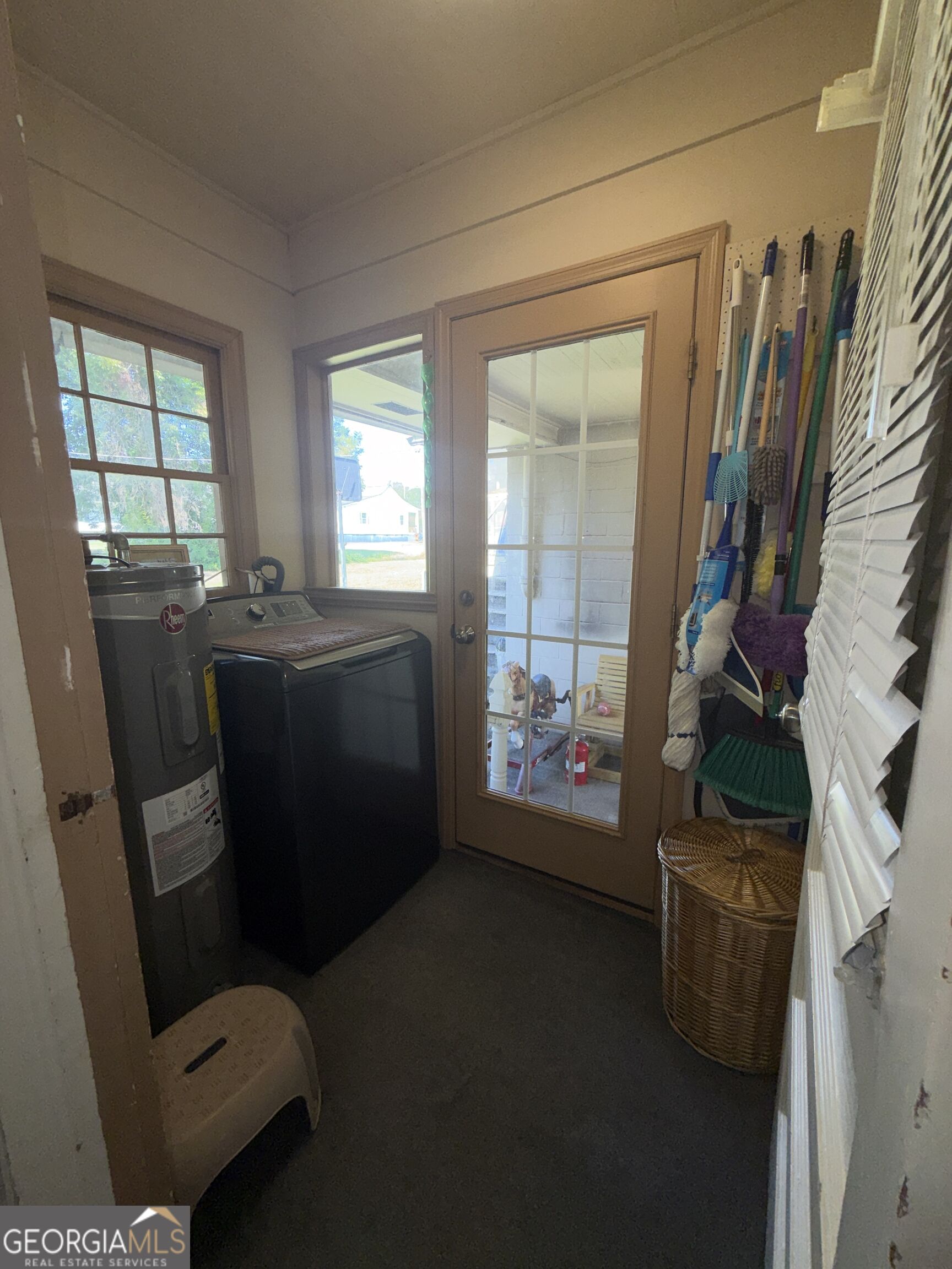 5521 Anson Avenue Property Photo 27