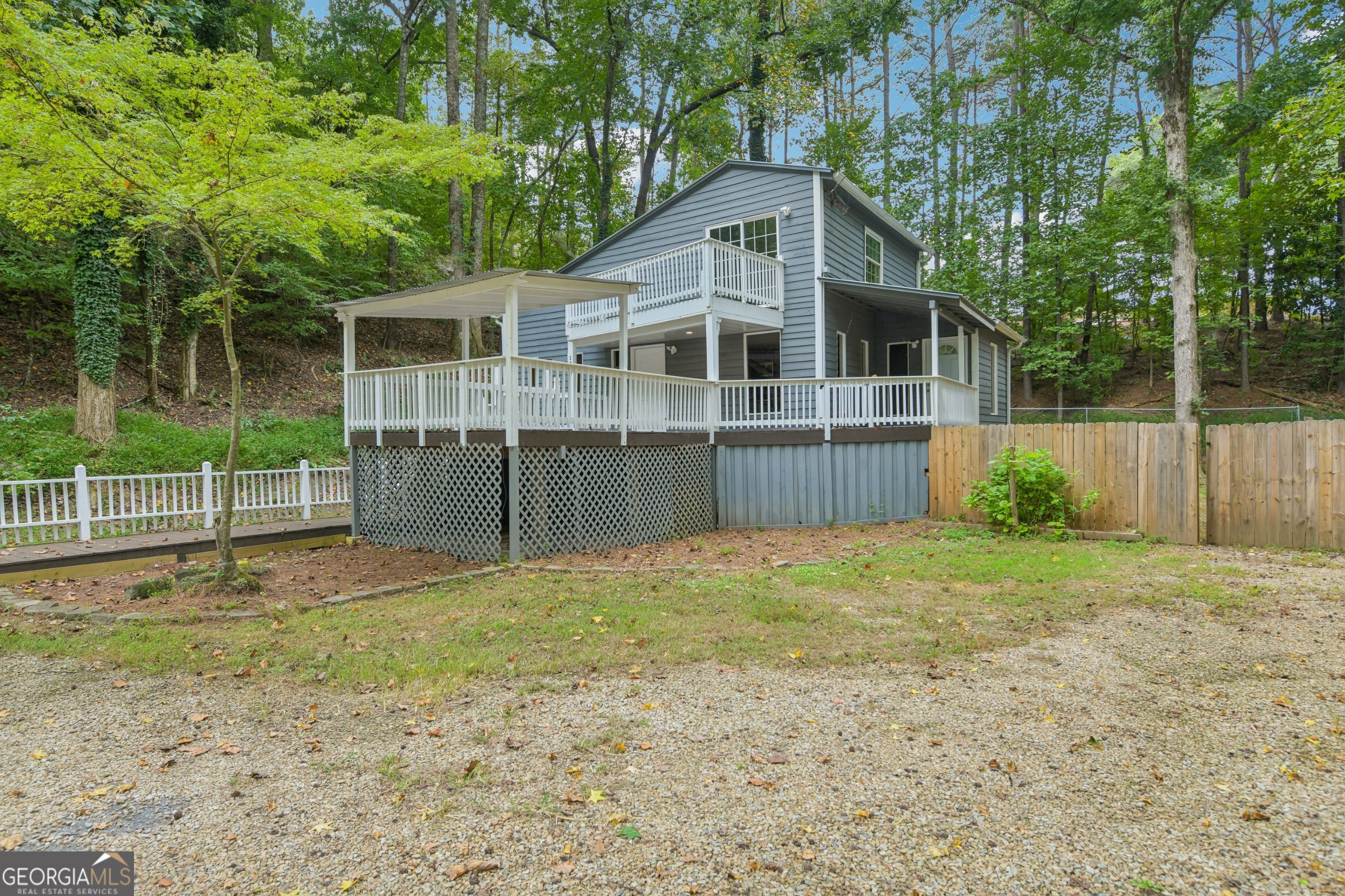 1370 Eaglecreek Trail Property Photo 6