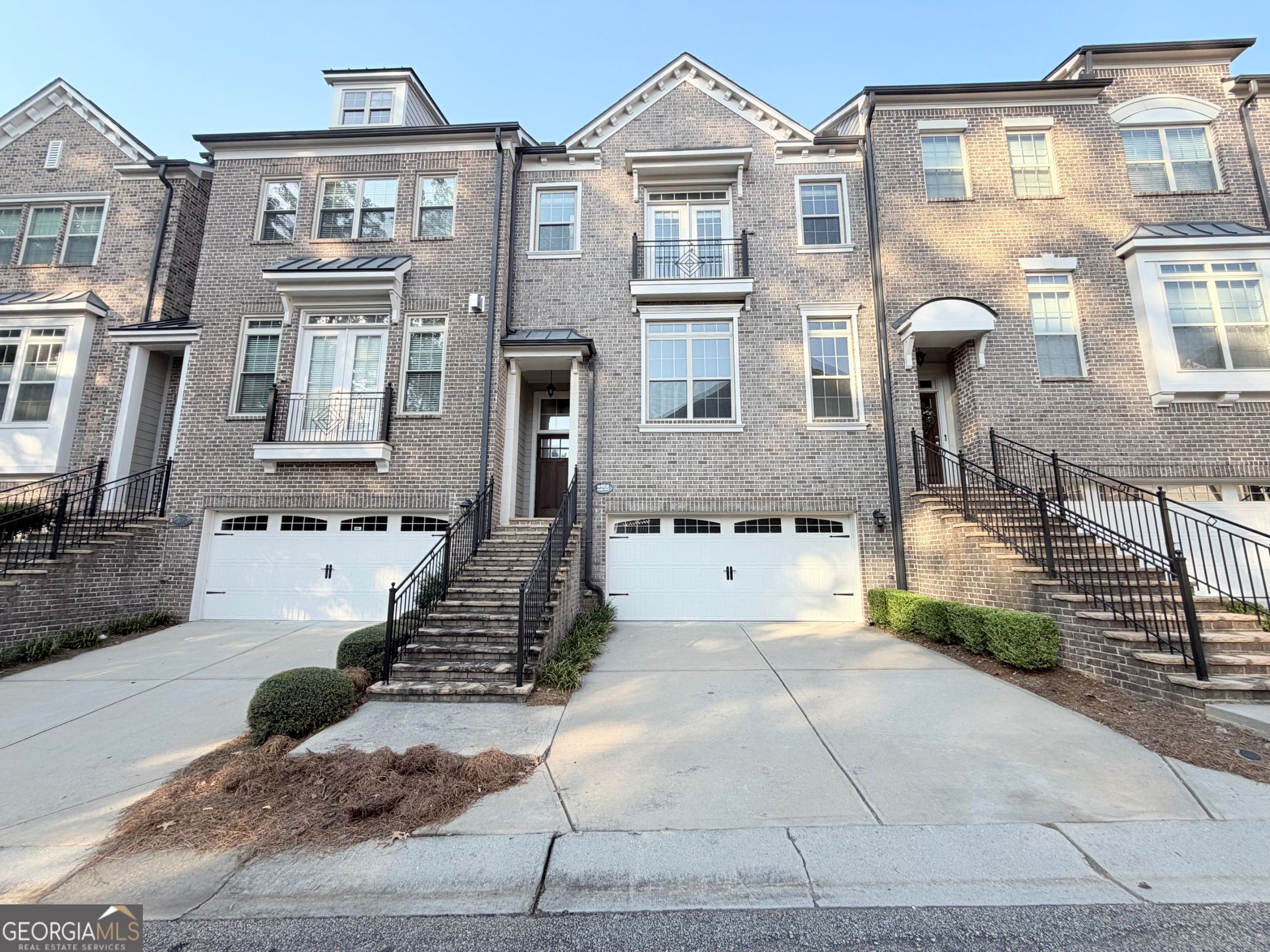 2256 Royal Vineyard Lane Se Property Photo 1