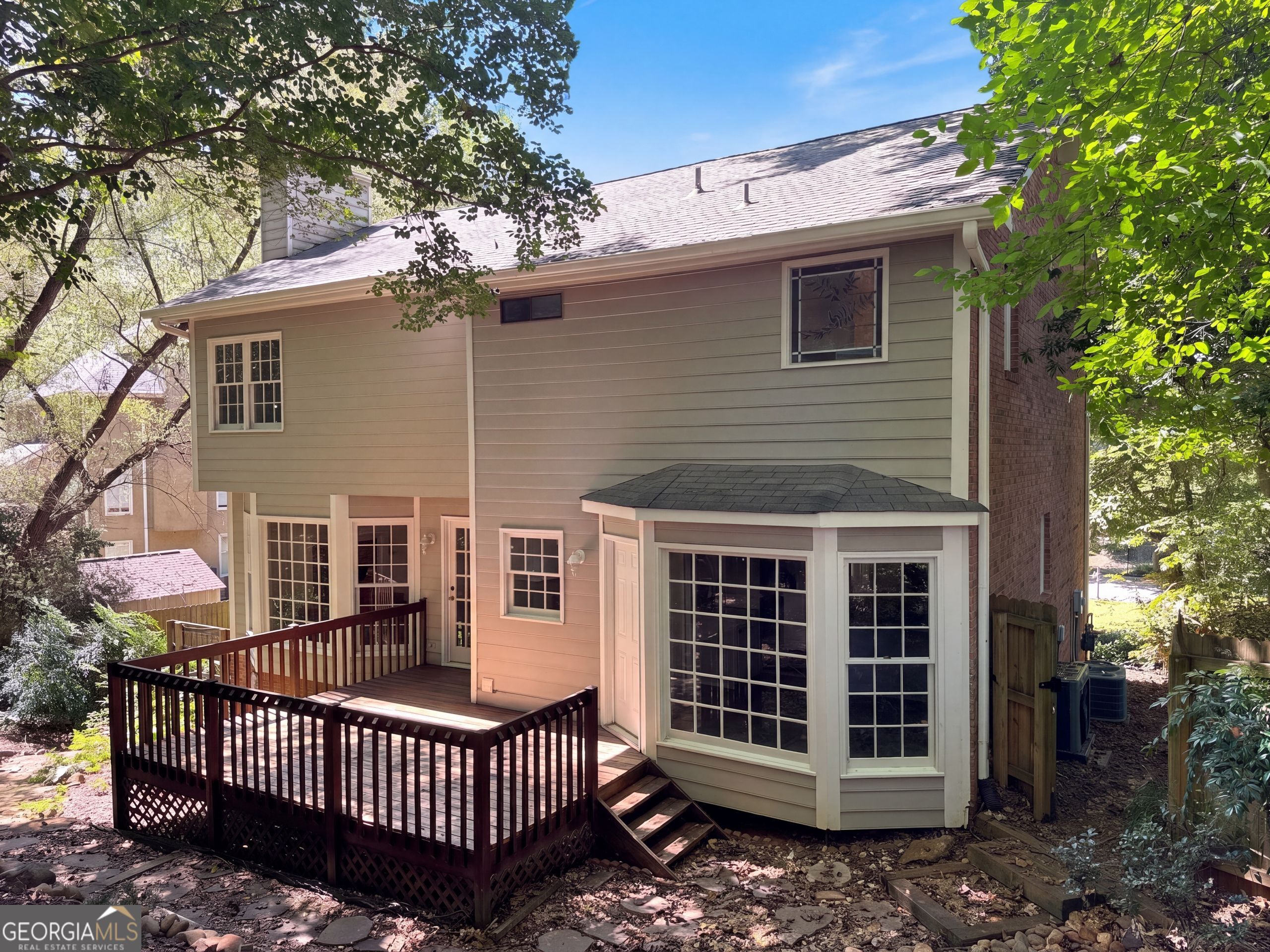 305 Old Tree Trc Property Photo 5