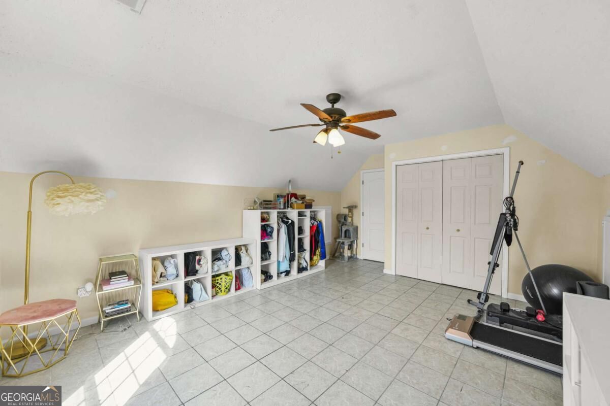 1347 Vine Circle Property Photo 25