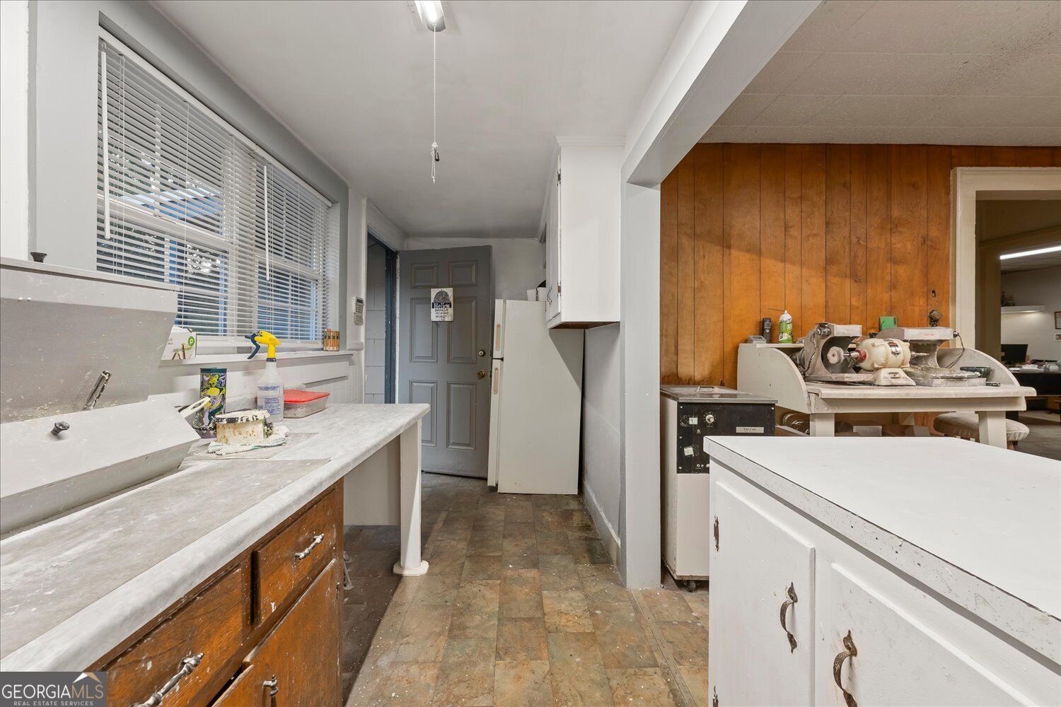 348 Oak Street Property Photo 11