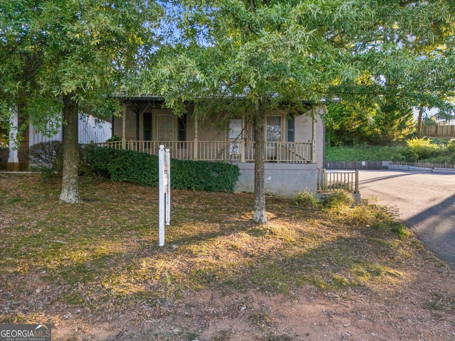 348 Oak Street Property Photo 30