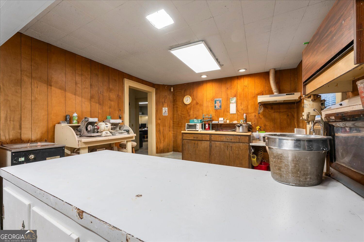 348 Oak Street Property Photo 40