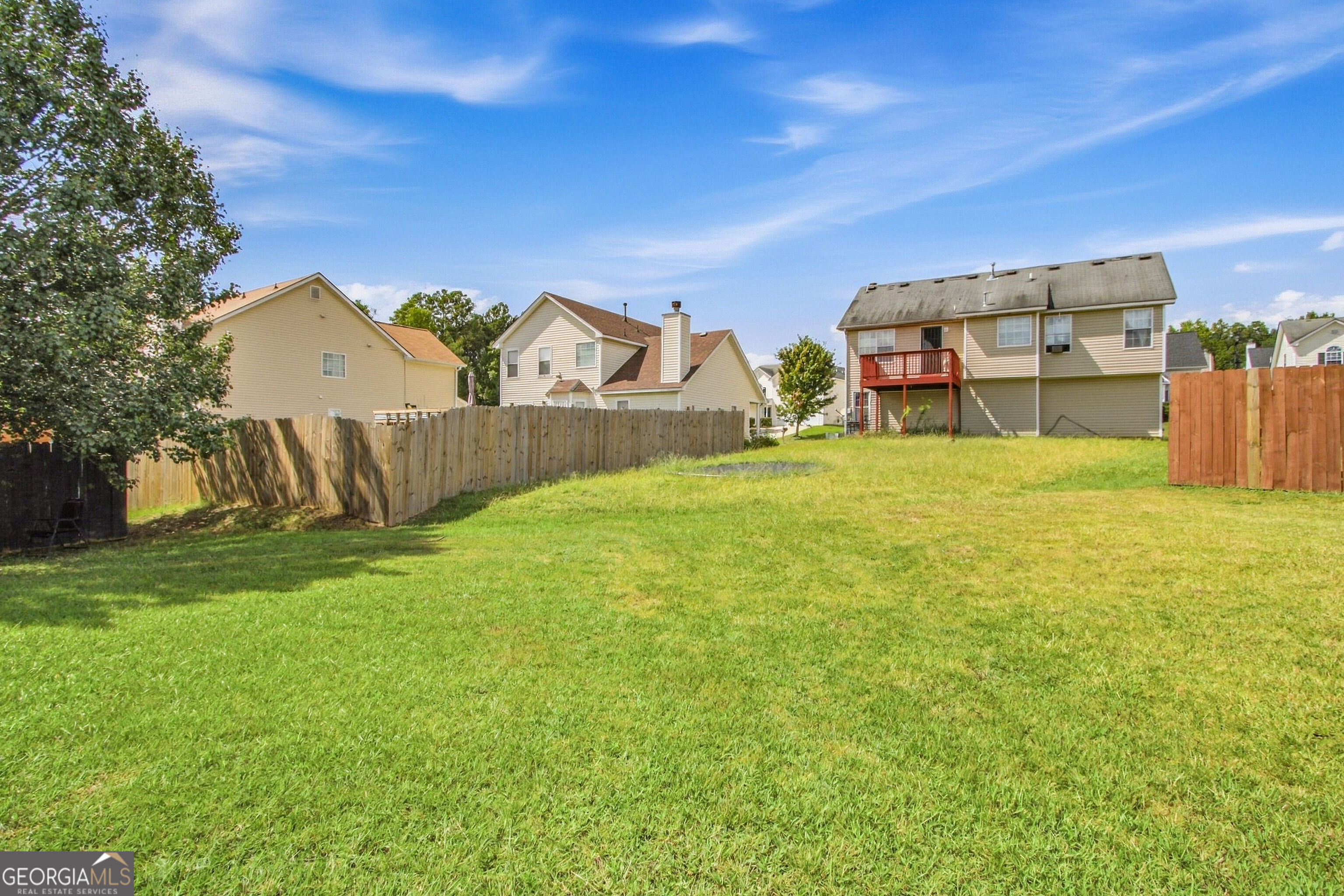 2571 N Hill Parkway Property Photo 31