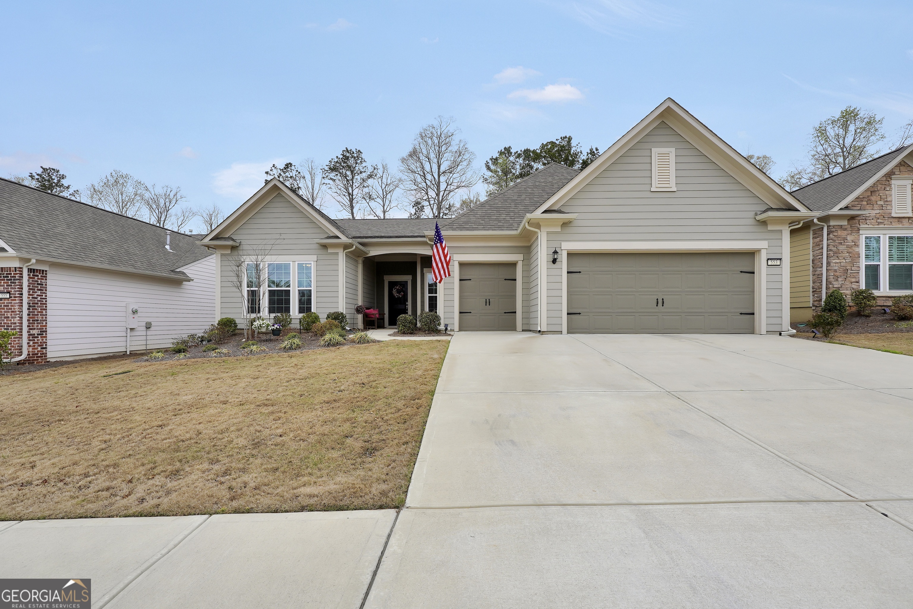 553 Hornbeam Drive Property Photo 1