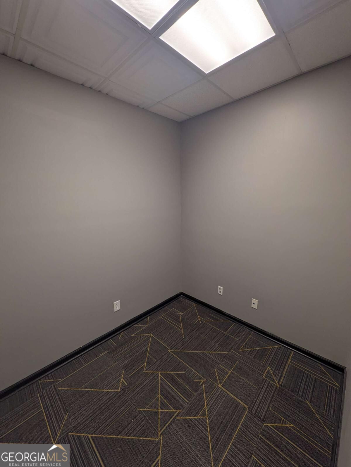 242 N 5th Avenue Sw # A Property Photo 14