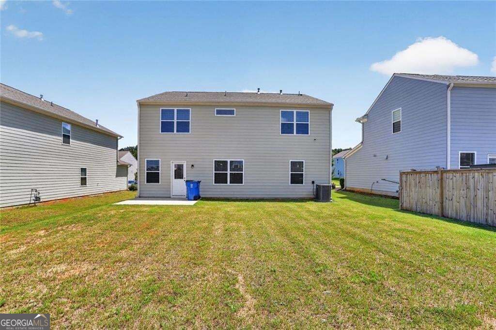 616 Blue Ash Court Property Photo 4