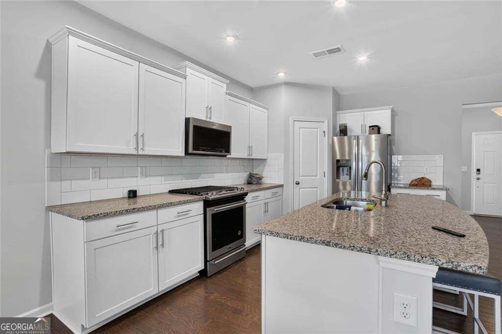 616 Blue Ash Court Property Photo 15