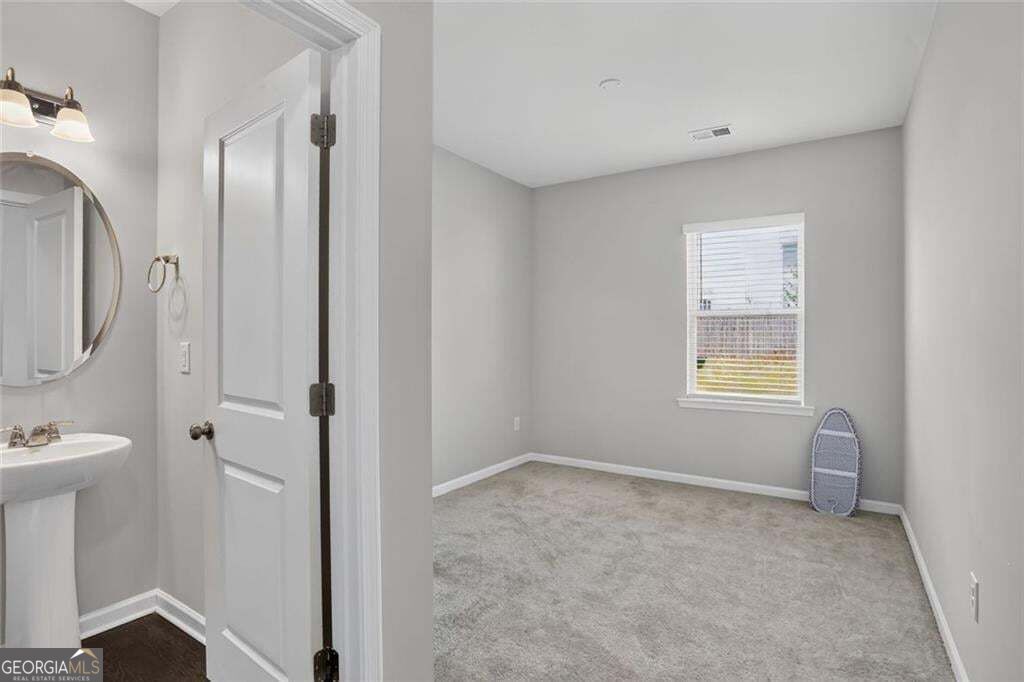 616 Blue Ash Court Property Photo 19