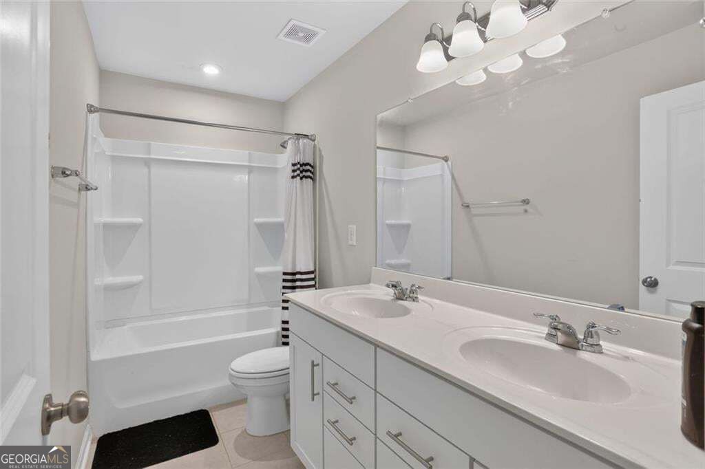 616 Blue Ash Court Property Photo 27