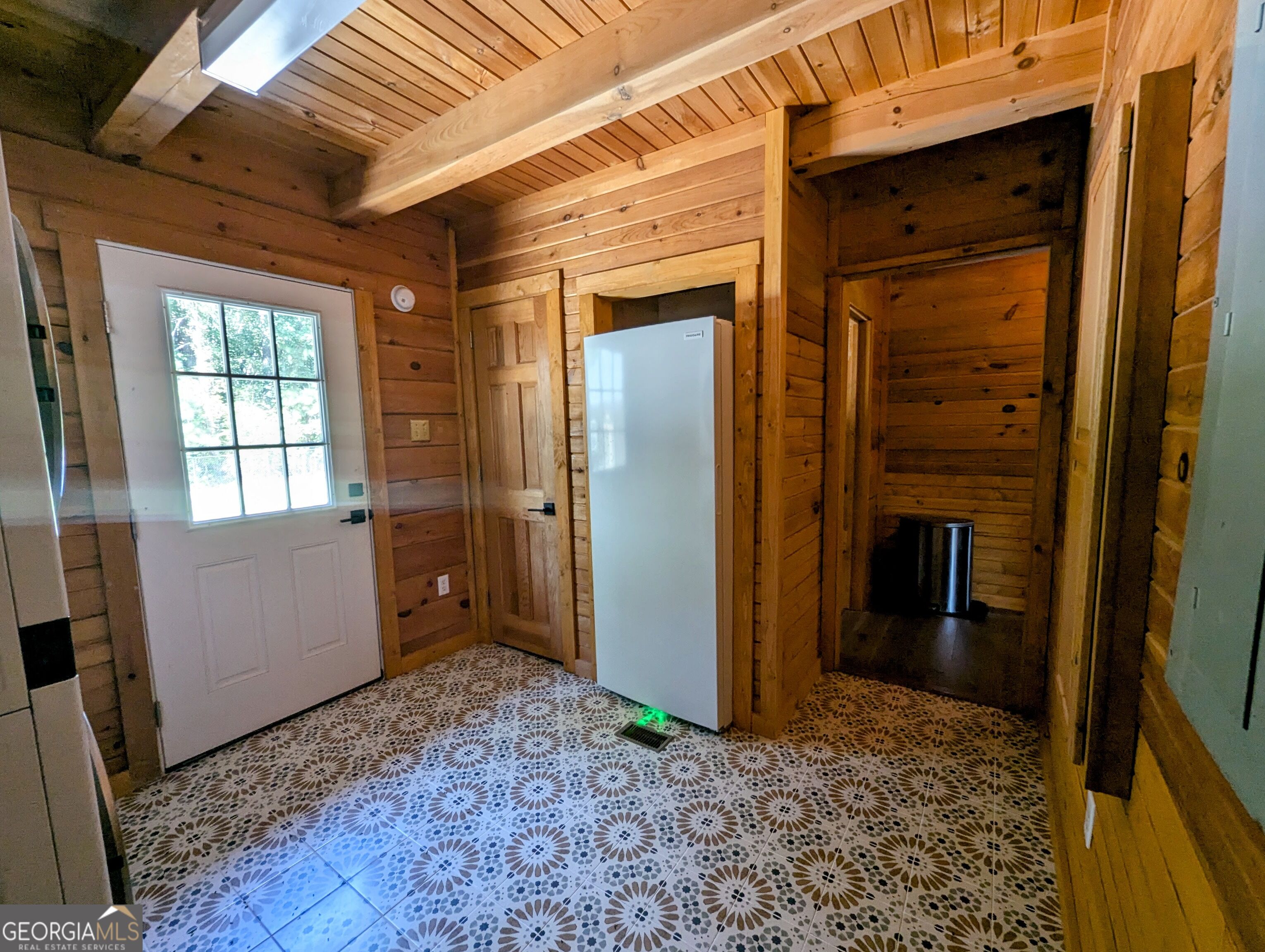 817 Lakeview Road Property Photo 24