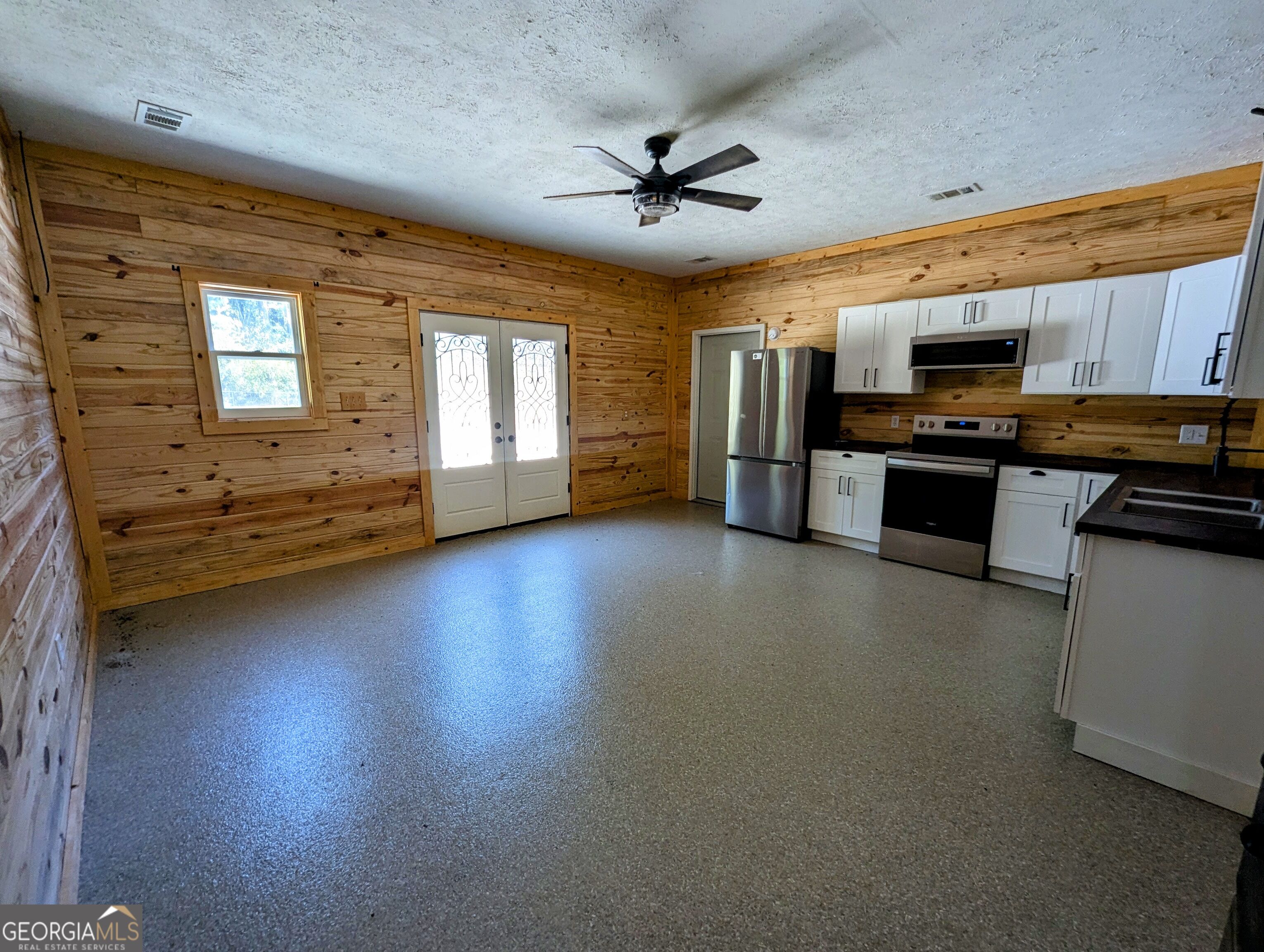 817 Lakeview Road Property Photo 40