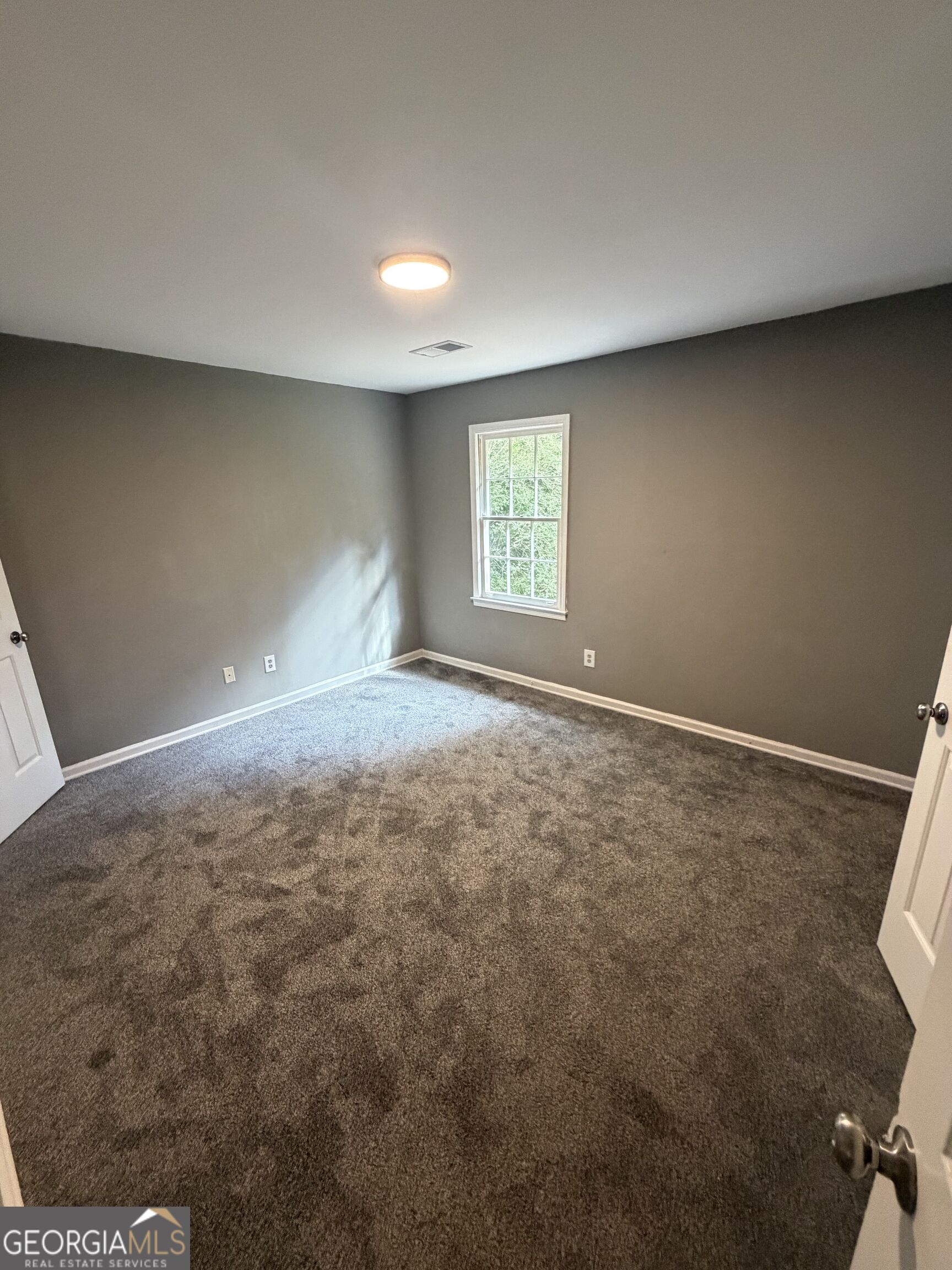 55 Valley Court Property Photo 12