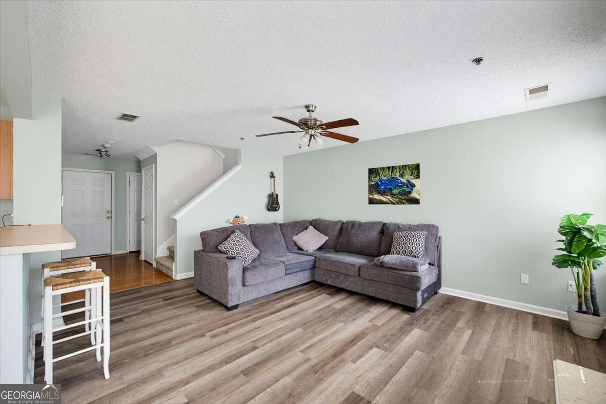 245 Cottonwood Creek Circle Property Photo 7