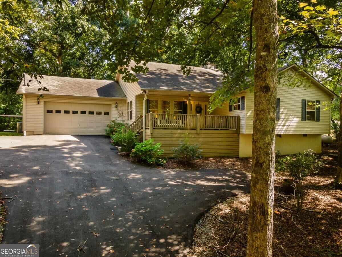 42 Oak Morris Ridge Property Photo 1